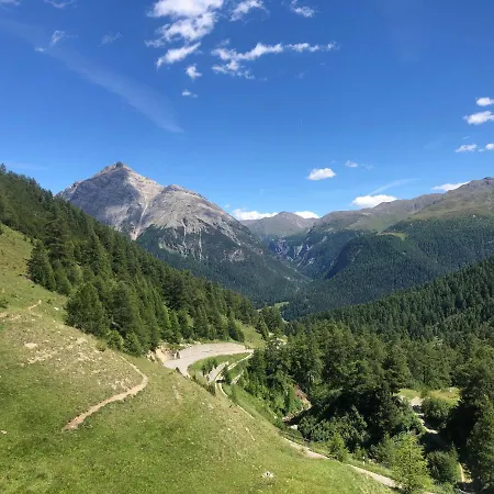 Apartment Ches'arsa 2 La Punt-Chamues-ch