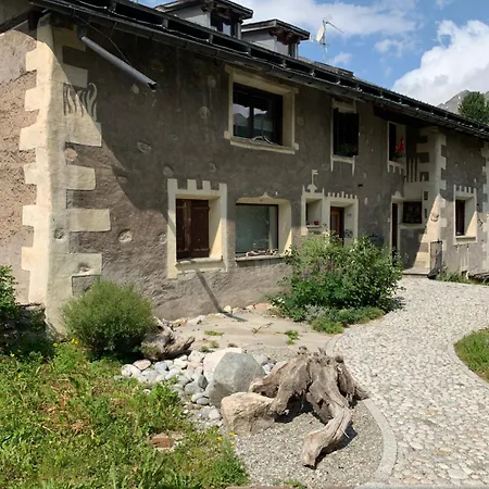 Apartment Ches'arsa 2 La Punt-Chamues-ch